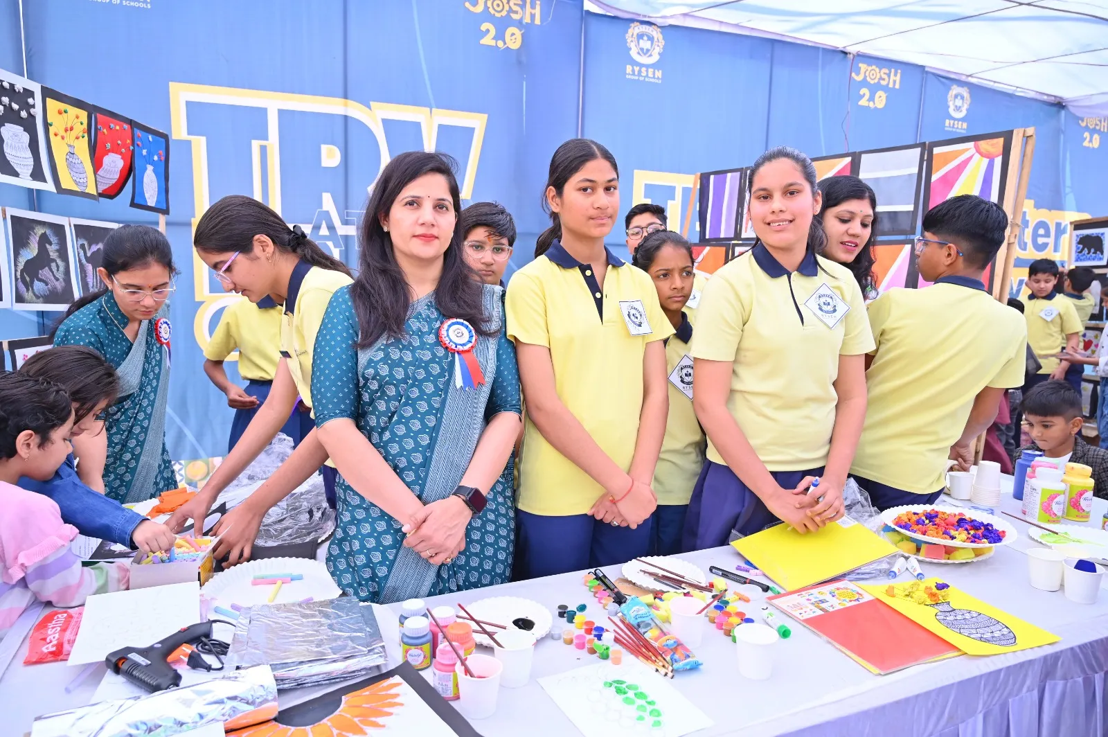 Students participating in hands-on experiential learning activities at JOSH 2.0 innovation event at Rysen School Bikaner.